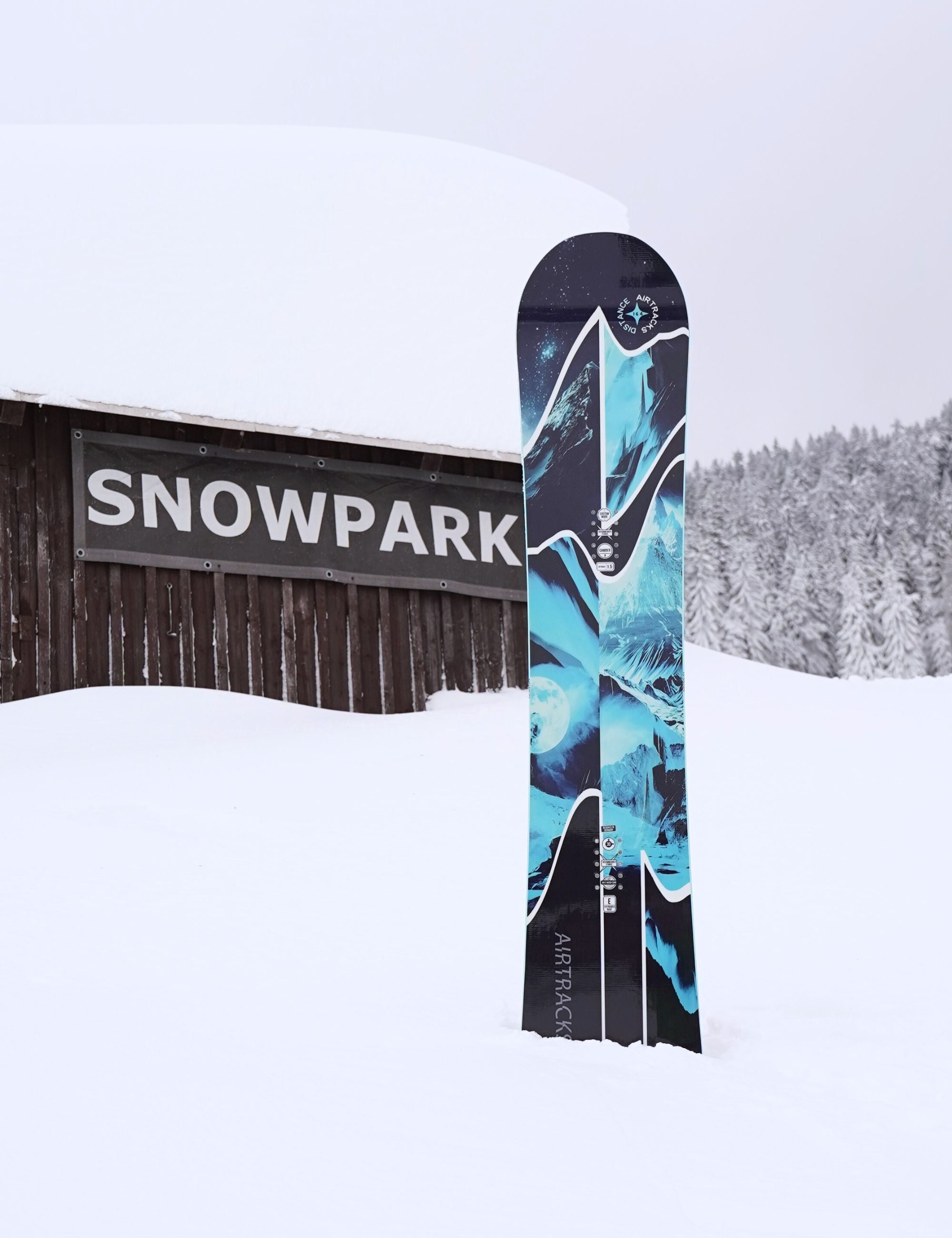 Men's snowboard distance hybrid rocker wide